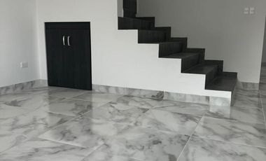 VENTA DE CASA NUEVA EN RESIDENCIAL PRIMAVERA ATRAS DEL PARQUE TOLUCA 2000