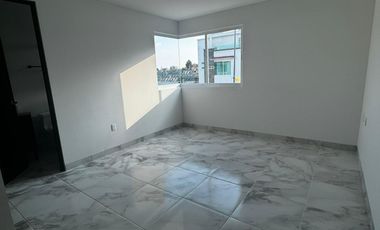 VENTA DE CASA NUEVA EN RESIDENCIAL PRIMAVERA ATRAS DEL PARQUE TOLUCA 2000