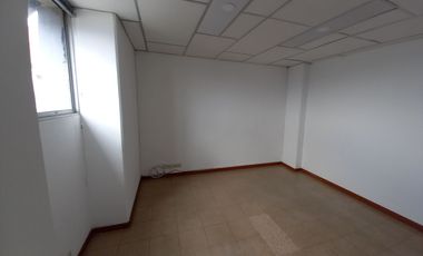 OFICINA EN ARRIENDO EN EL CENTRO/MANIZALES