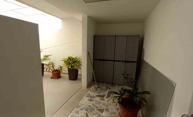 EDIFICIO EN VENTA VERSALLES