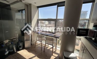 Oficina en Venta en Apoquindo con Alcantara