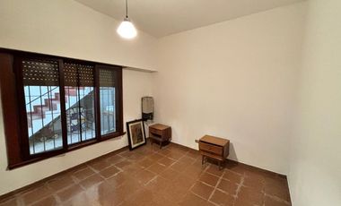 Casa PH en venta en Quilmes Oeste Centro
