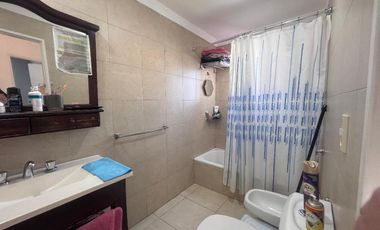 Casa PH en venta en Lanus Este