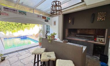 Chalet en venta en Barrio Parque