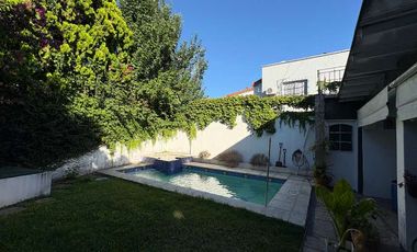 Chalet en venta en Barrio Parque