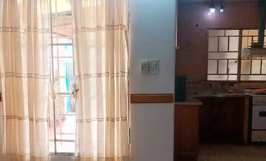 ZONA ALMAFUERTE Y ARTIGAS CASA EN VENTA