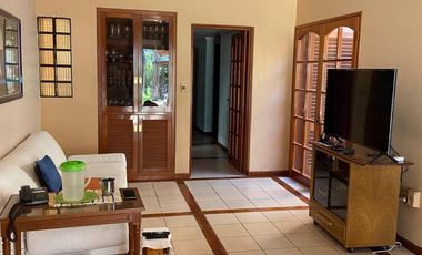 CASA A LA VENTA EN ZONA PARQUE