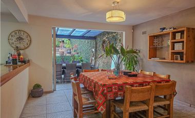CASA EN VENTA CON EXCELENTE UBICACIÓN EN AVANDARO.