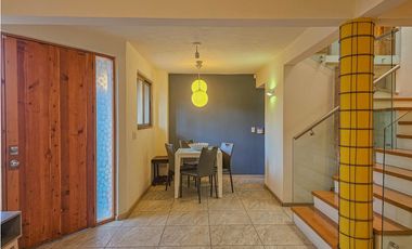 CASA EN VENTA CON EXCELENTE UBICACIÓN EN AVANDARO.