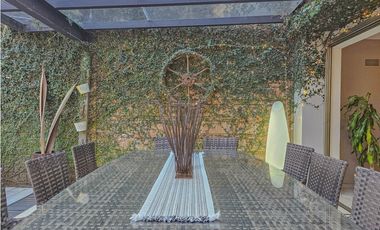 CASA EN VENTA CON EXCELENTE UBICACIÓN EN AVANDARO.