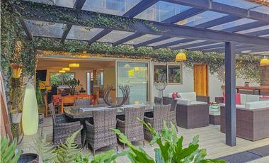 CASA EN VENTA CON EXCELENTE UBICACIÓN EN AVANDARO.
