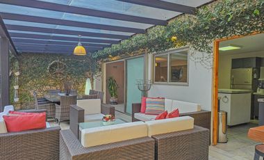 CASA EN VENTA CON EXCELENTE UBICACIÓN EN AVANDARO.