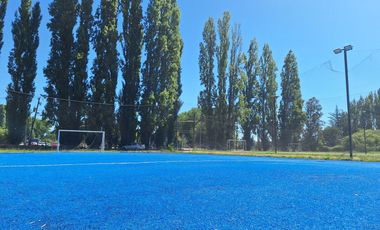 VENDO RECINTO DE 5 CANCHAS DE PASTO SINTÉTICO EN LOS ÁNGELES