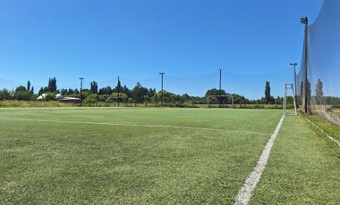 VENDO RECINTO DE 5 CANCHAS DE PASTO SINTÉTICO EN LOS ÁNGELES