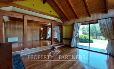 Gran casa en exclusivo condominio