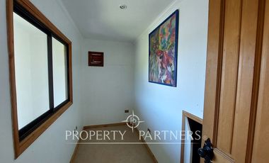 Gran casa en exclusivo condominio