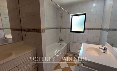 Gran casa en exclusivo condominio