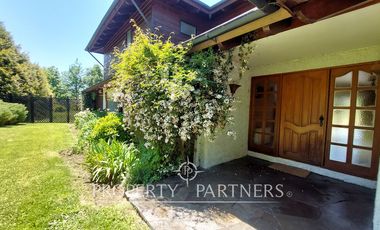 Gran casa en exclusivo condominio