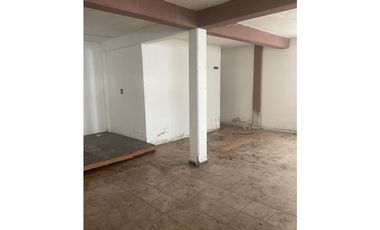 Renta de Propiedad Comercial en Avenida Bonampak - 800 m²