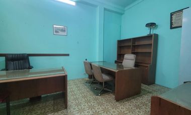 Venta Oficina en Microcentro Excelente Ubicación .