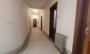 Venta Oficina en Microcentro Excelente Ubicación .