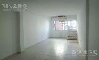 Departamento Céntrico sobre calle Colon Posadas