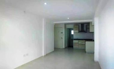 Departamento Céntrico sobre calle Colon Posadas