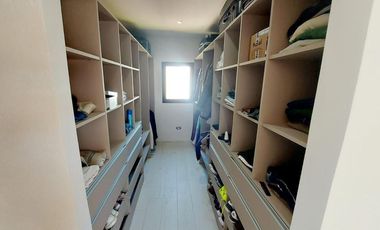 Casa en venta - 4 Dormitorios 6 Baños - Cochera - 500Mts2 - Pilar