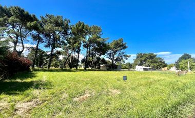 LOTE EN LA CALETA