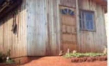 Hermoso terreno en esquina con casa a Terminar en Capiovy Misiones