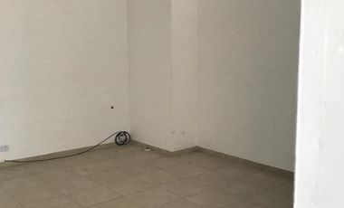 Oficina en venta de 54m2 - Complejo Verdi 57, Pilar