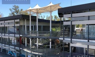 Oficina en venta de 54m2 - Complejo Verdi 57, Pilar