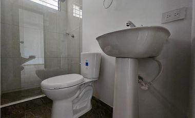 Casa independiente en arriendo barrio La Flora Cali