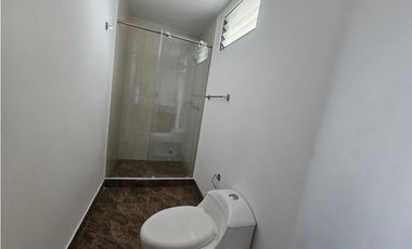 Casa independiente en arriendo barrio La Flora Cali