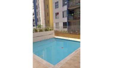 Venta de apartamento en conjunto Florida 4 con 3 alcobas – Ibagué