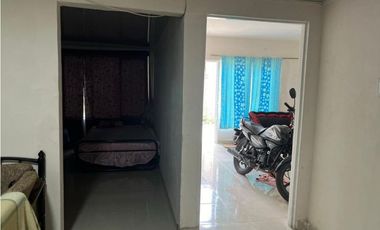 Casa esquinera con plancha en venta - Santa Elena El Cerrito Valle