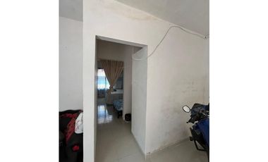 Casa esquinera con plancha en venta - Santa Elena El Cerrito Valle