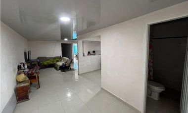Casa esquinera con plancha en venta - Santa Elena El Cerrito Valle
