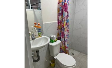 Casa esquinera con plancha en venta - Santa Elena El Cerrito Valle