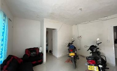 Casa esquinera con plancha en venta - Santa Elena El Cerrito Valle