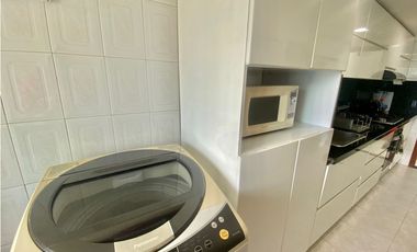 SE ARRIENDA APARTAMENTO AMOBLADO CON VISTA AL MAR, RODADERO SUR