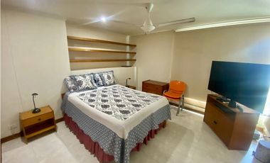 SE ARRIENDA APARTAMENTO AMOBLADO CON VISTA AL MAR, RODADERO SUR