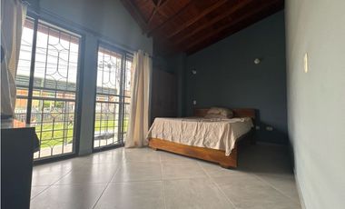 SE VENDE CASA EN LA CEJA UNIDAD ABIERTA LOS COLORES