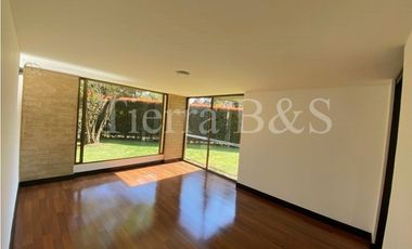 VENTA DE CASA EN SAN JOSÉ DE BAVARIA, 322 M2 POR $2.800'000.000