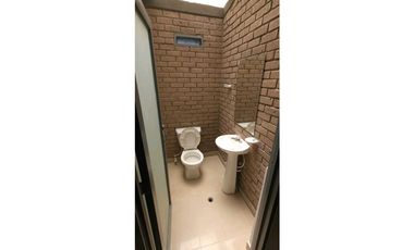 Alquilo casa especial para   oficinas call center negocios afines