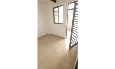 Alquilo casa especial para   oficinas call center negocios afines