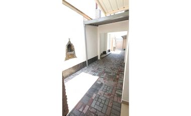 Alquilo casa especial para   oficinas call center negocios afines