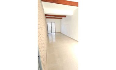 Alquilo casa especial para   oficinas call center negocios afines