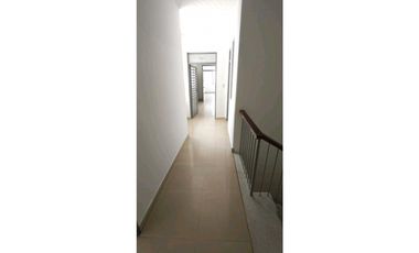 Alquilo casa especial para   oficinas call center negocios afines