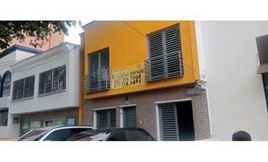 Alquilo casa especial para   oficinas call center negocios afines